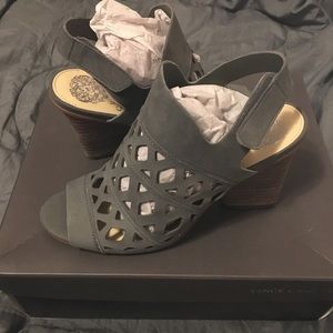 Vince Camuto size 7.5